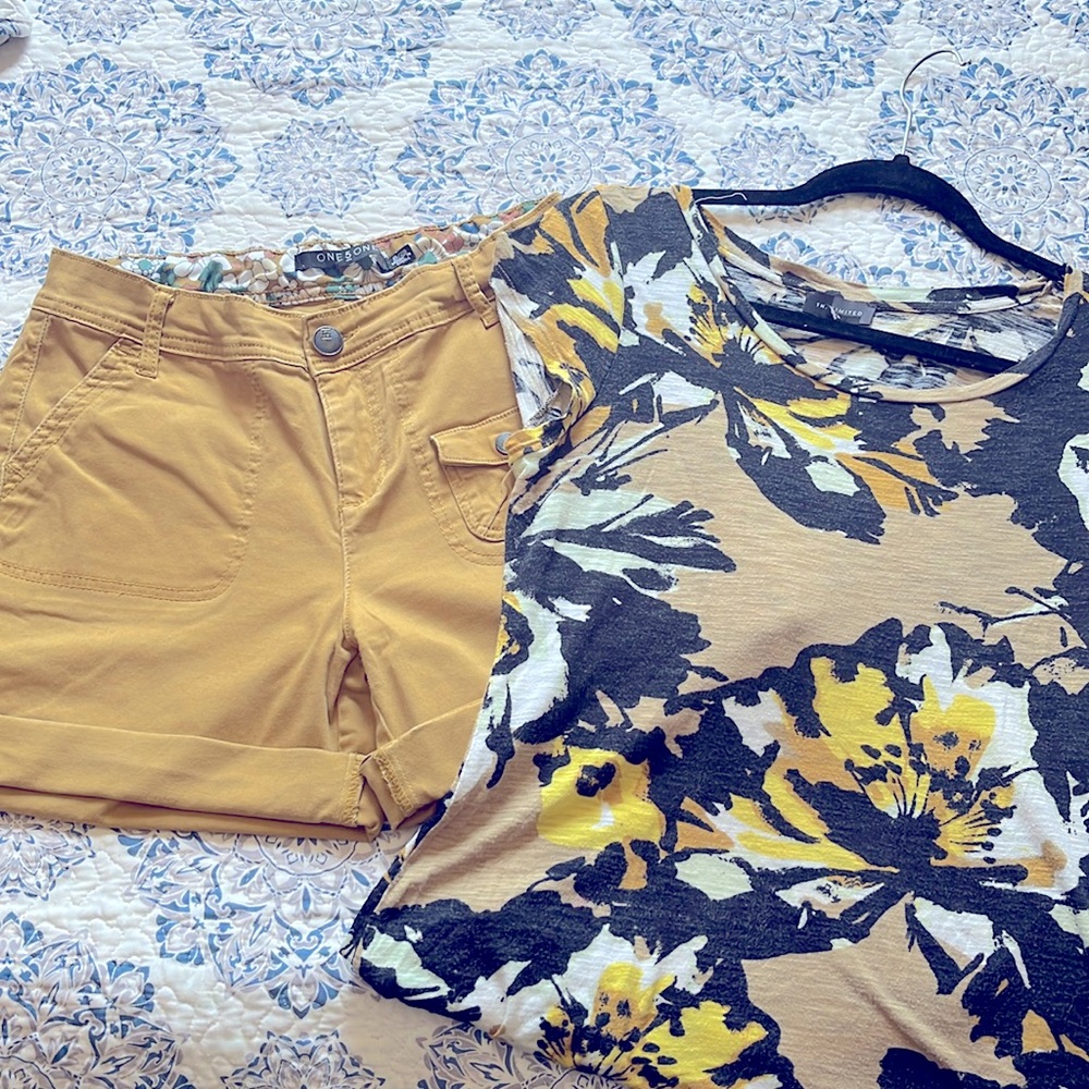 Outfit: Mustard multi-pocket shorts with lightweight floral cap sleeve tee.